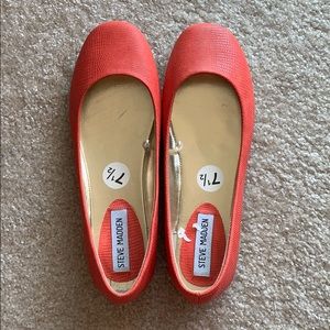 Steve Madden Orange Flats Size 7.5